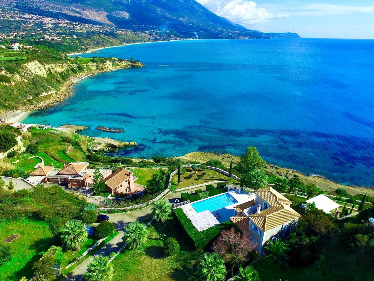 Villa Thalassa Kefaloniaprivatevillas Τραπεζάκι Εξωτερικό φωτογραφία