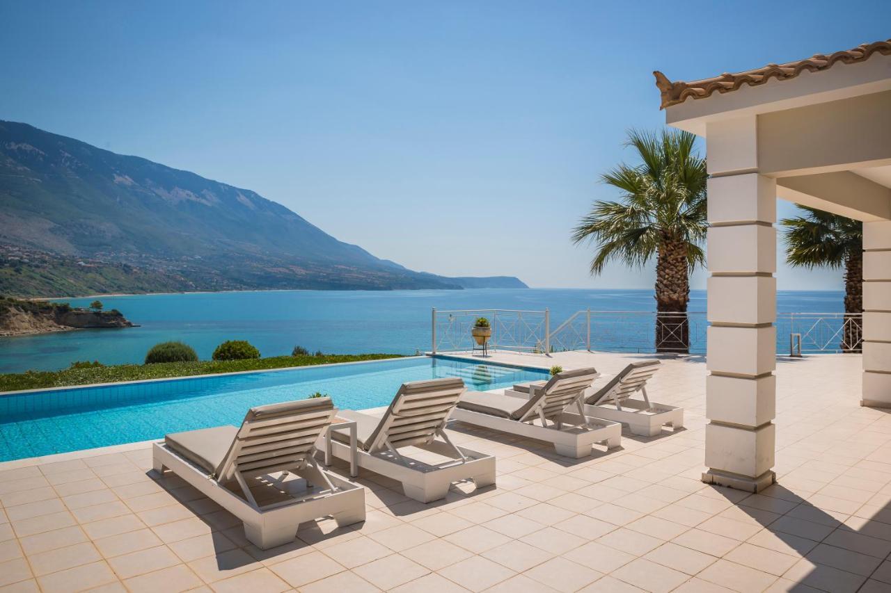 Villa Thalassa Kefaloniaprivatevillas Τραπεζάκι Εξωτερικό φωτογραφία