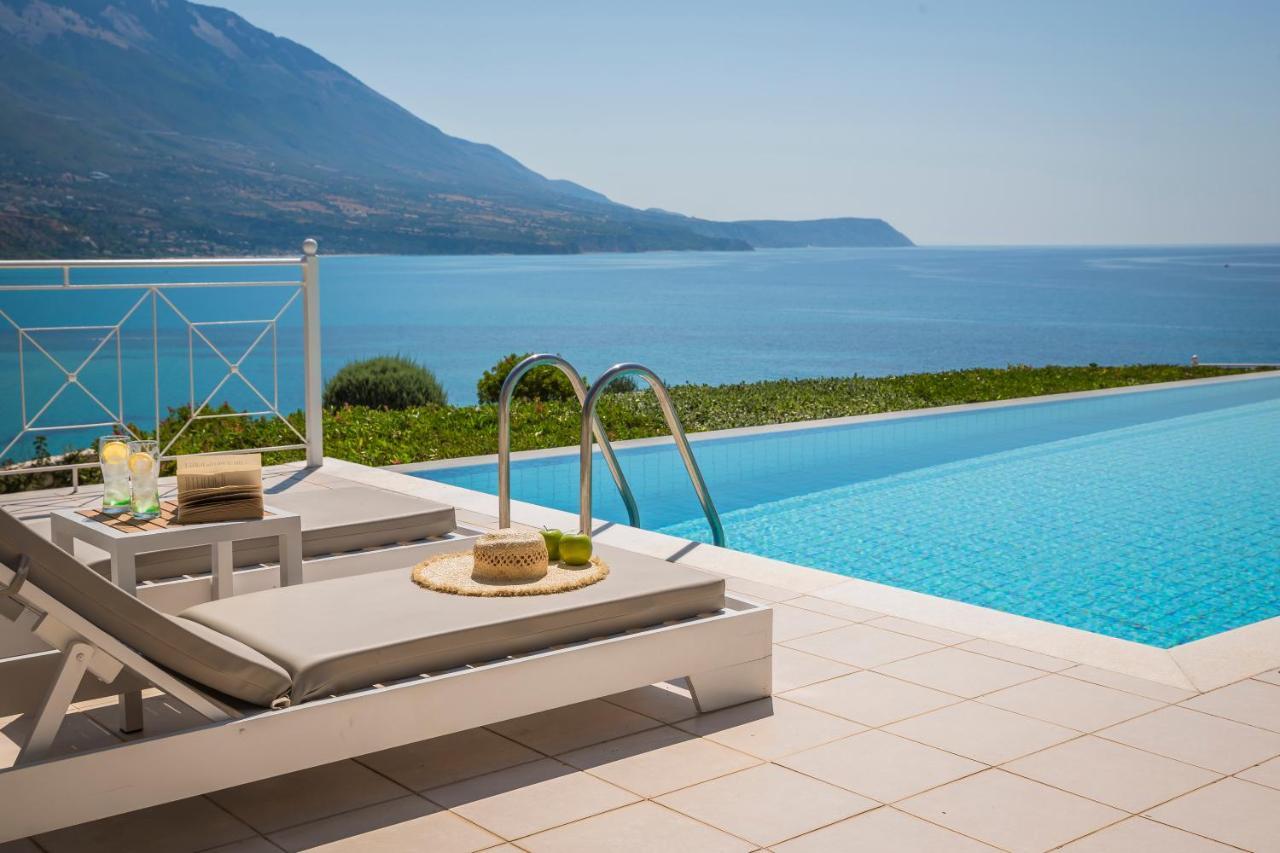 Villa Thalassa Kefaloniaprivatevillas Τραπεζάκι Εξωτερικό φωτογραφία